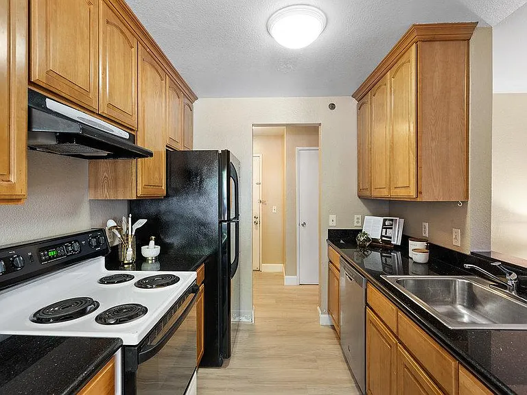 29588 Vanderbilt St #113 — Photo 3