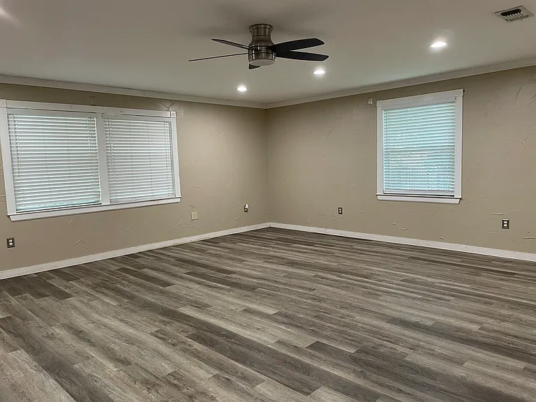 1461 Dawson Dr — Photo 6