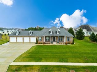 3356 Cobblestone Creek Rd, Marion, OH 43302