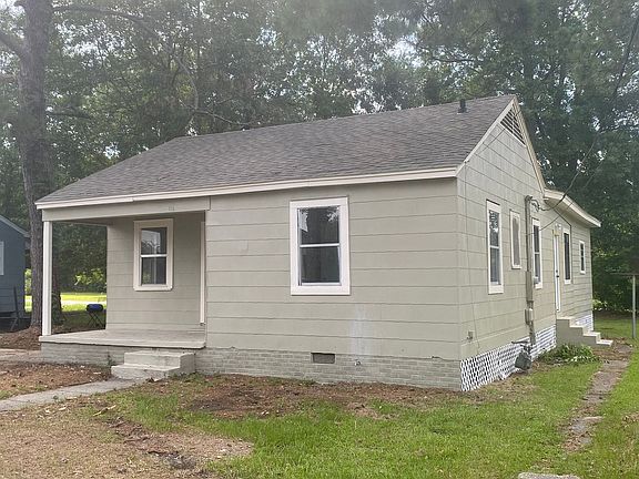 2nd image of 116 Independence Ave