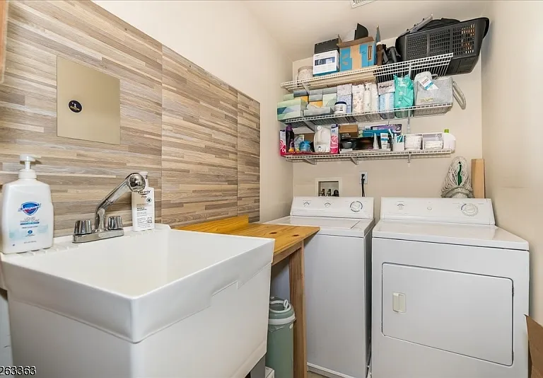 33-37 New York Ave #2A — Photo 16