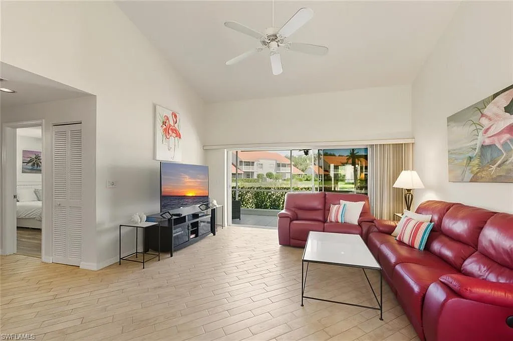 2 bed, 2.0 bath, 1191 sqft, $3,750 — Photo 4