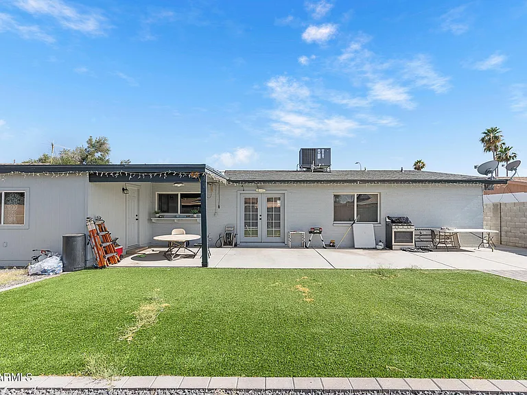 4716 W Christy Dr — Photo 42