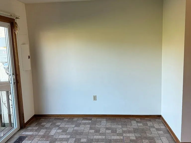 120 Oakcrest Cir — Photo 10