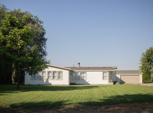 310 Edith St, Burbank, WA 99323