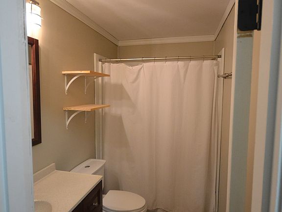 5th image of 371 Columbia Road 12