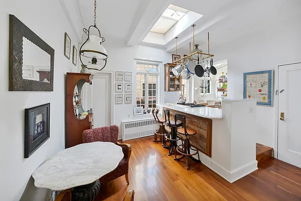 Sold by Compass | media 8