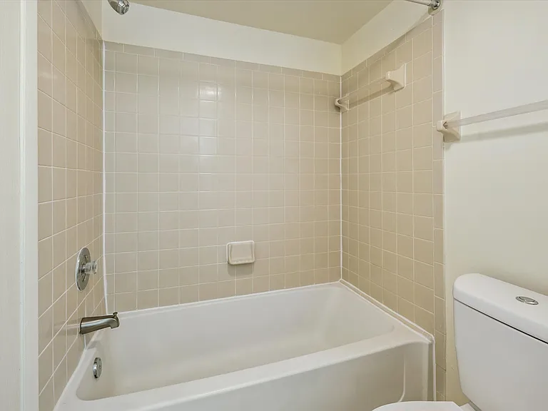 Latigo 27 — Photo 86