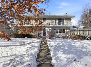 2741 Zane Ave N, Crystal, MN 55422