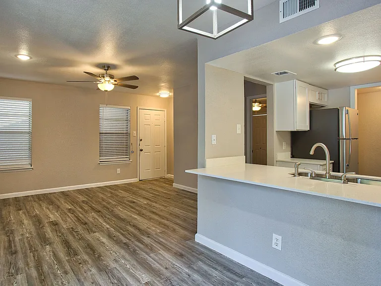 Athens Townhomes — Photo 26