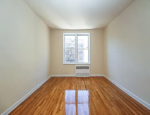 Rented by SW Queens Mezzanine | media 2