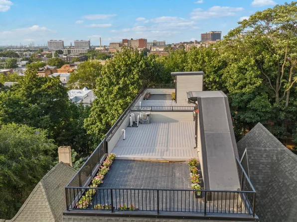 124 Glenwood Avenue image 24 of 35