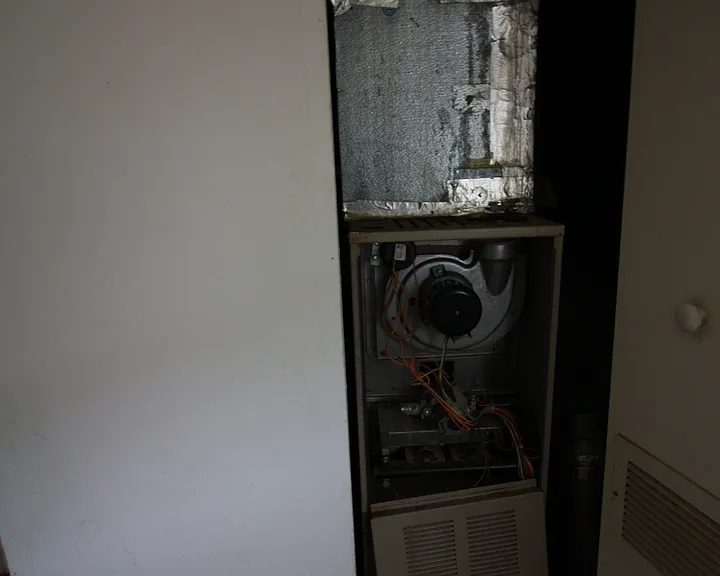 810 Nat Ct — Photo 14