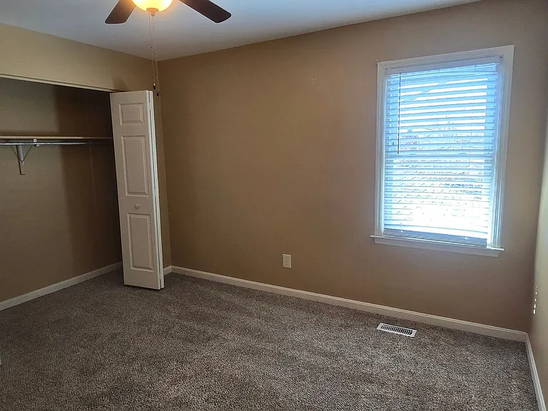 3313 Fort Harrods Ct — Photo 25