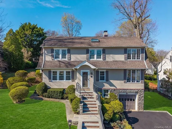 85 Lansdowne Drive, Larchmont, NY 10538