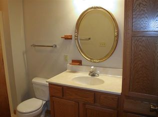 1836 Vienna Ct, Pekin, IL