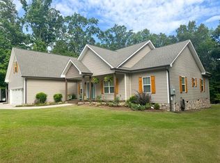 1219 Arabian Dr, Dalton, GA 30720