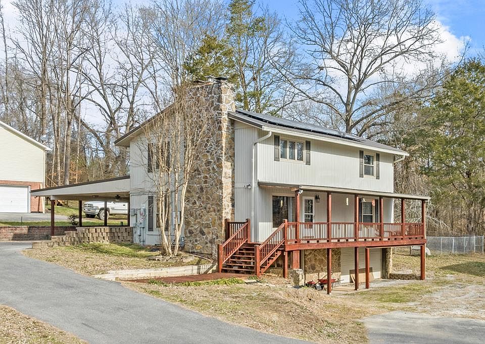 1st image of 2605 Oak Park Dr