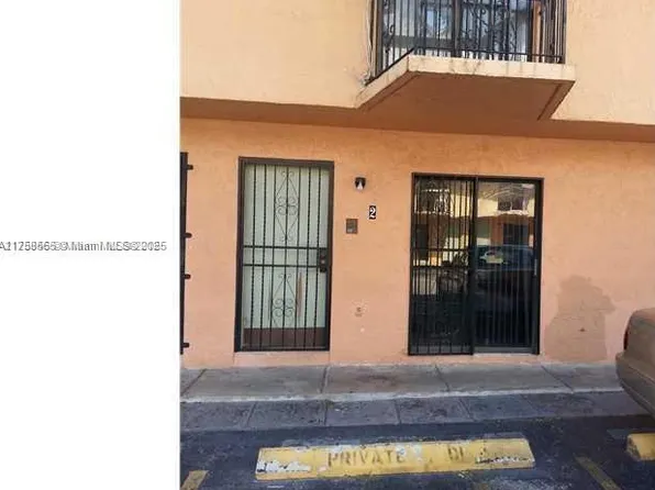 7987 NW 7th St #D12, Miami, FL 33126