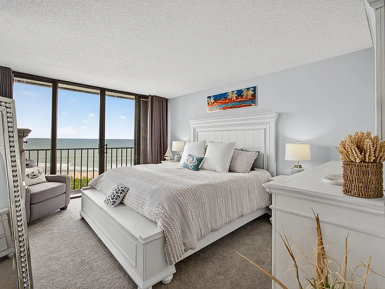 9650 S Ocean Dr #302 — Photo 16