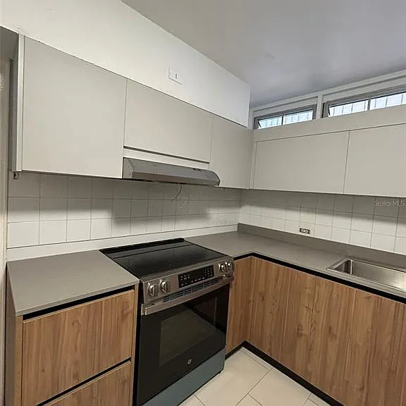 1309 Magdalena — Photo 4