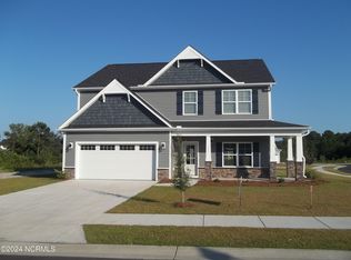 115 Paver Ln, Hampstead, NC 28443