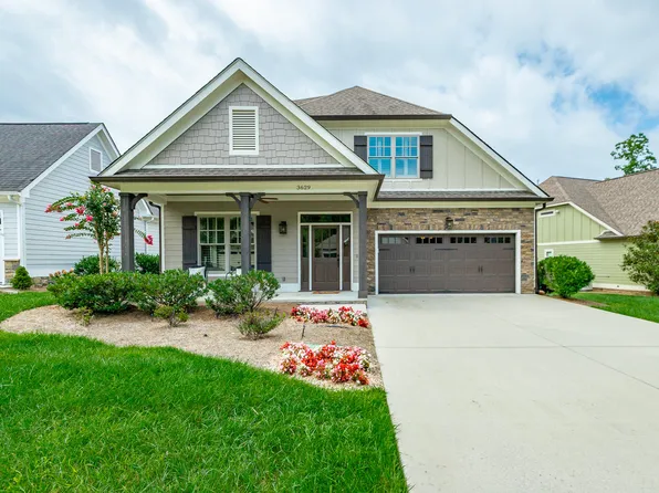 3629 Scarlet Maple Ct, Signal Mountain, TN 37377