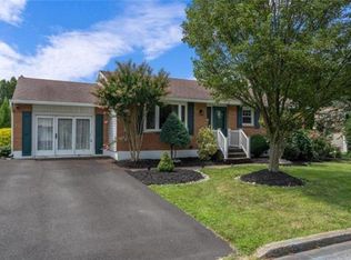 402 Stones Crossing Rd, Easton, PA 18045