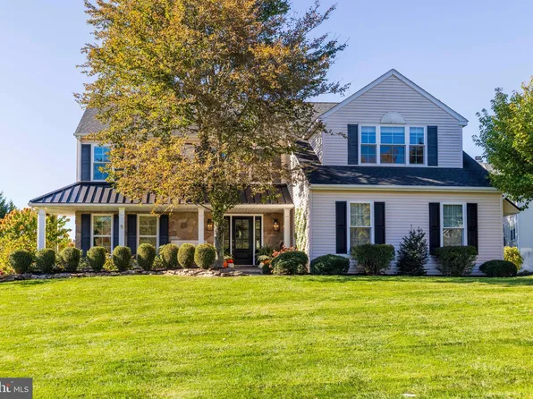 24 Brinker Dr N, Doylestown, PA 18901