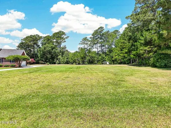 521 Carriage Lane, Jacksonville, NC 28540