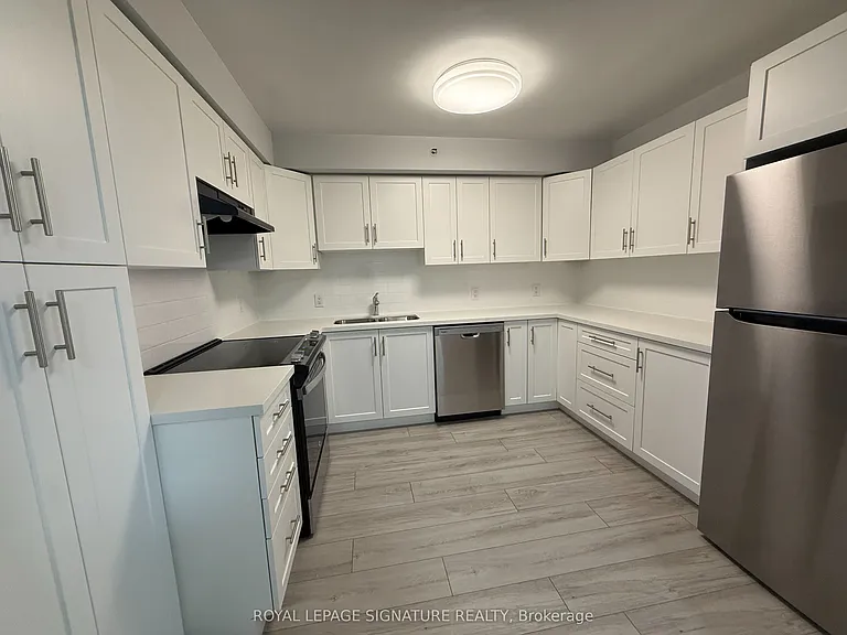 2 Neptune Dr #605 — Photo 4