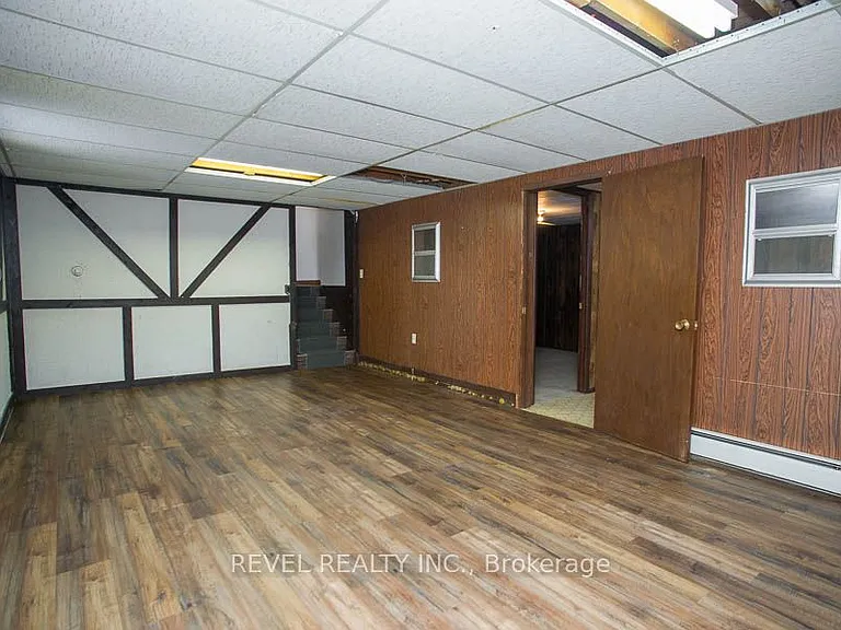 104 Hillside Ave — Photo 27