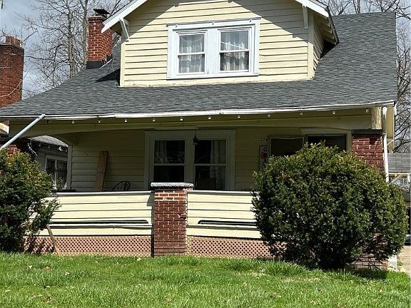 2nd image of 324 Ferndale Ave