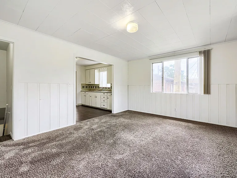 212 N Ford St — Photo 5