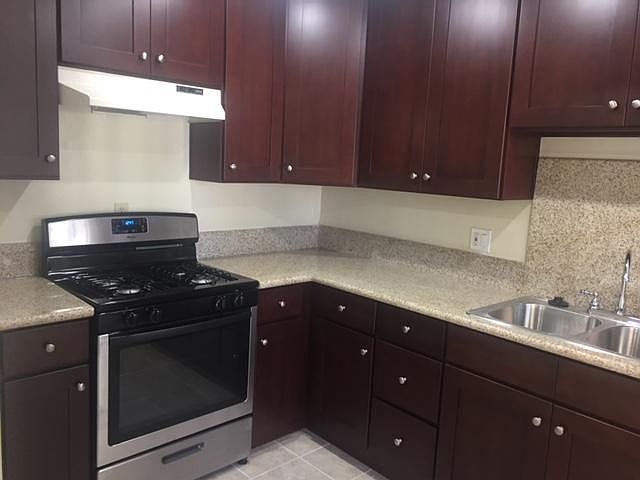 1st image of 5262 Cahuenga Blvd