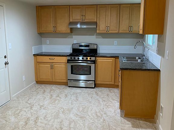 2nd image of 1336 Princess Dr