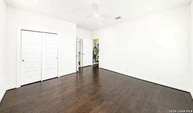 1150 N Olive St — Photo 23