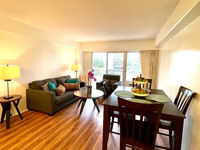 303 Liliuokalani Ave #Suite 301 714 — Photo 12