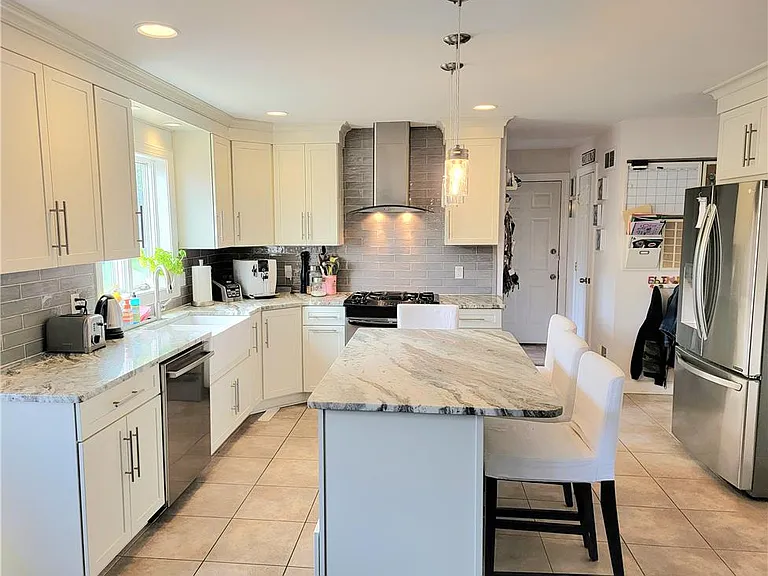4431 Virginia Dr — Photo 4