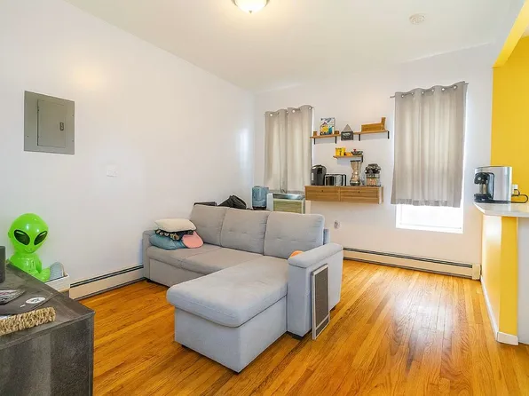 323 Concord Ave #1, Bronx, NY 10454