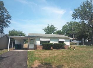 321 Lindy Blvd, Ballwin, MO 63021