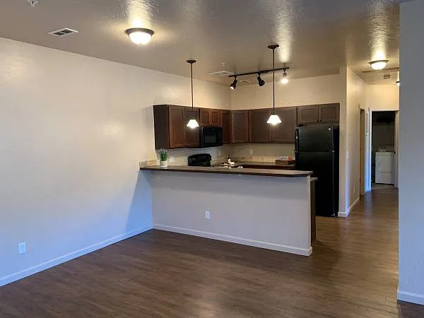 Residence at Mill River — Photo 2