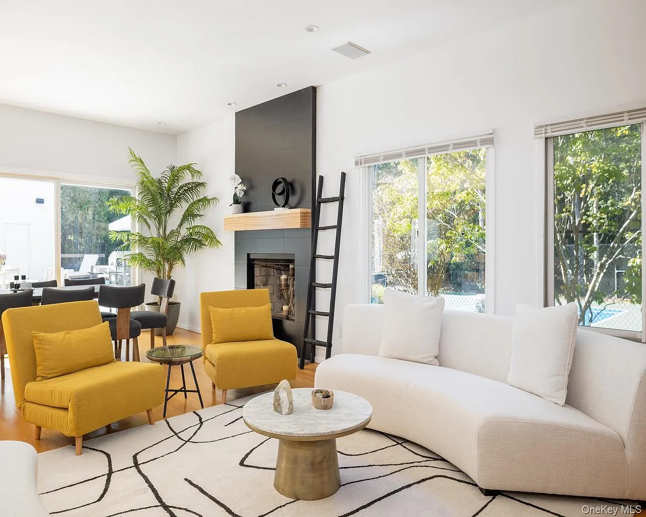5 bed, 5.5 bath, 3058 sqft, $60,000 — Photo 4