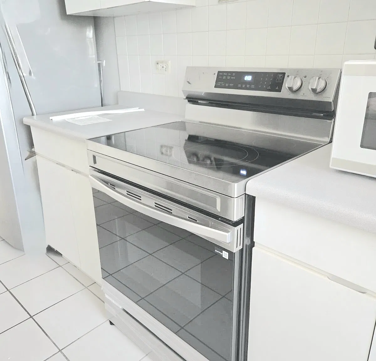 3 bed, $2,300 — Photo 3