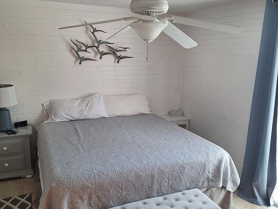 1st image of 901 Ocean Blvd APT 4