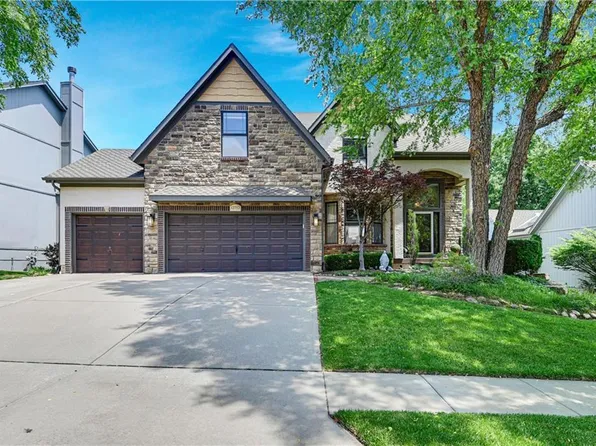 12712 W 126th St, Overland Park, KS 66213