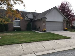 34836 Quail Trl, Richmond, MI