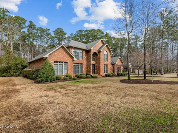 4504 Celadon Lane, New Bern, NC 28562