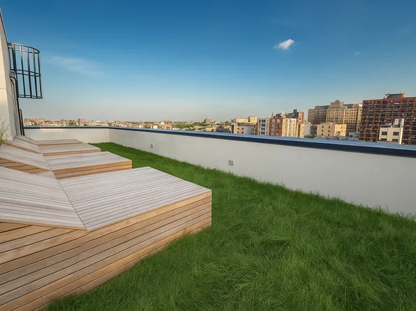 953 Dean Street image 6 of 9