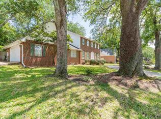 1969 Woodbridge Dr, Pensacola, FL 32514